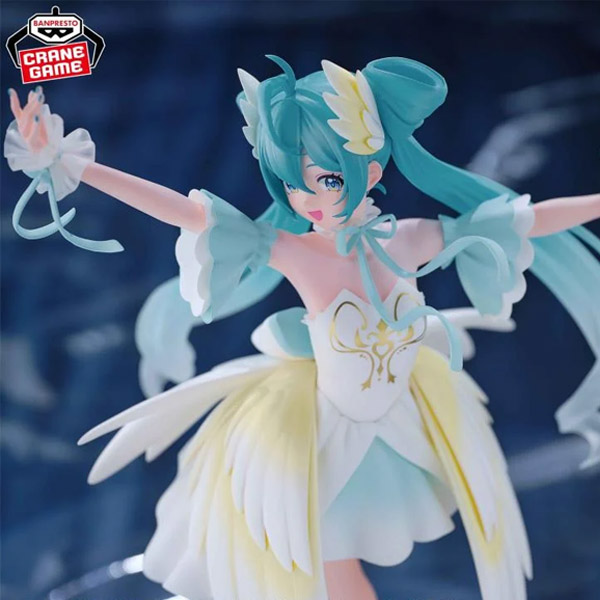 Banpresto Vocaloid Evolve Hatsune Miku Classical Tuning Swan Lake Figure